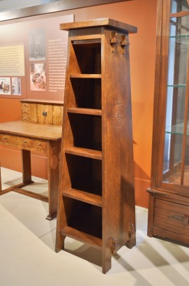 Roycroft Magazine Pedestal%22